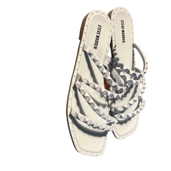 NWOT Steve Madden sandals - Picture 2 of 9